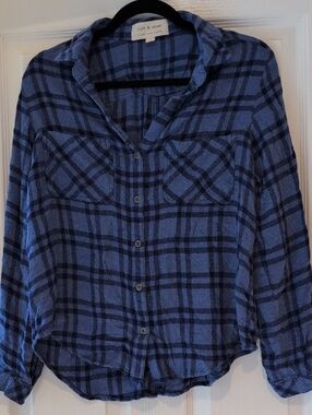 cloth & stone Blue and Black Plaid Button-Down Shirt
